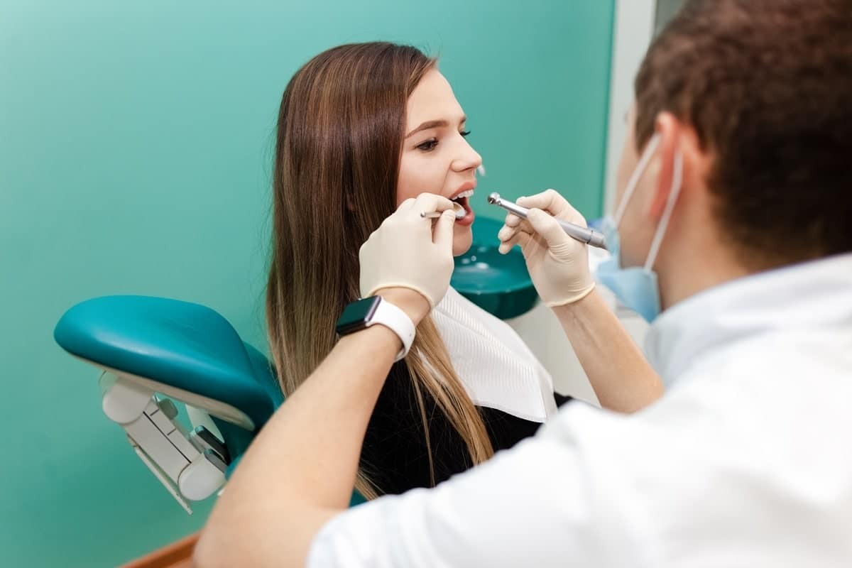 Featured image for “5 Key Tips For Choosing The Right Dentist Near You”